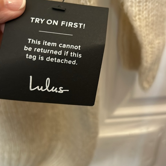 Lulu’s Sweater Dress / NWT - Picture 3 of 8